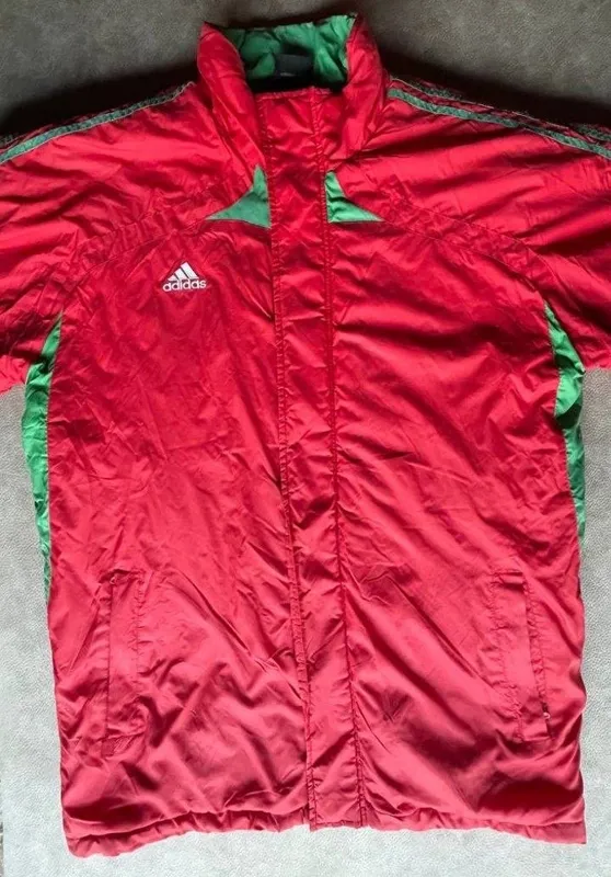 Adidas Equipment issiq shamol o‘tkazmaydigan kurtkasi 1 Adidas Equipment issiq shamol o‘tkazmaydigan kurtkasi 1