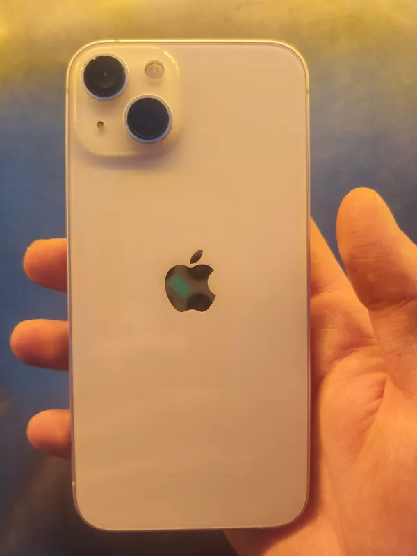 iPhone 13 1