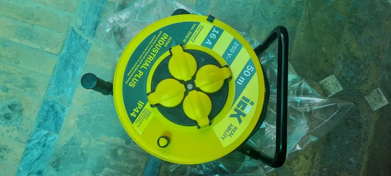 кабельный удлинитель IEK Industrial Plus: новый, 1