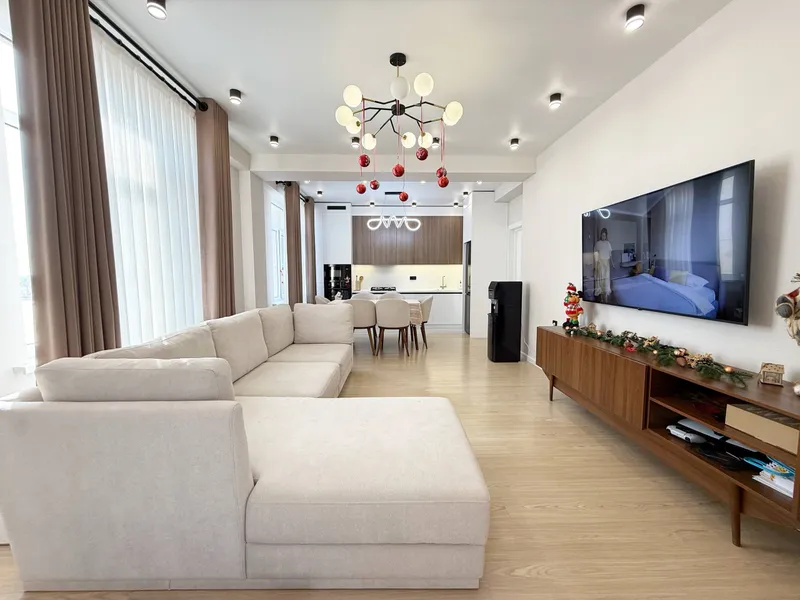 Продаётся 3-комнатная квартира в ЖК Parkent Plaza 1