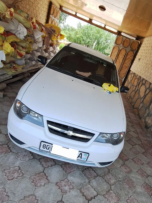 Nexia 2 SONC GLE 2012 yil, oq rang, metan, konditsioner