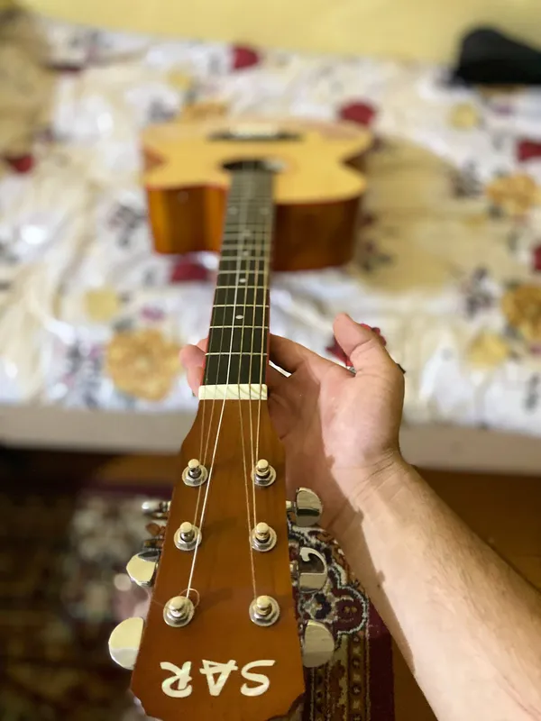 akustik gitara 40 o'lcham. chexoli xam bor — фото 2