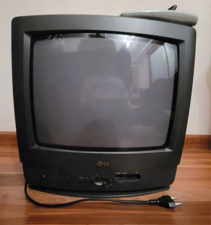 LG televizor