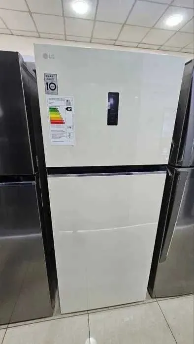 Холодильник LG Inverter c NoFrost со склада доставка по городу имеется