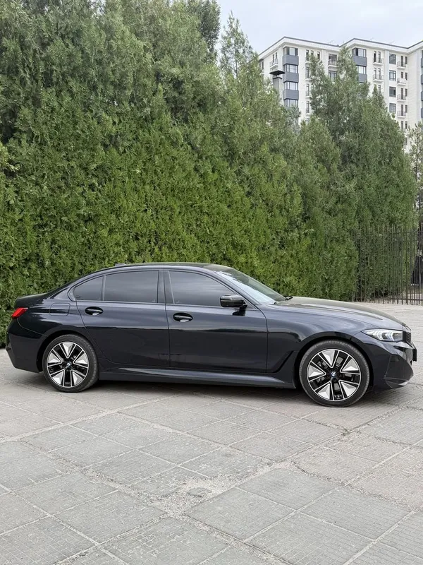 Bmw i3 40L night sport 4