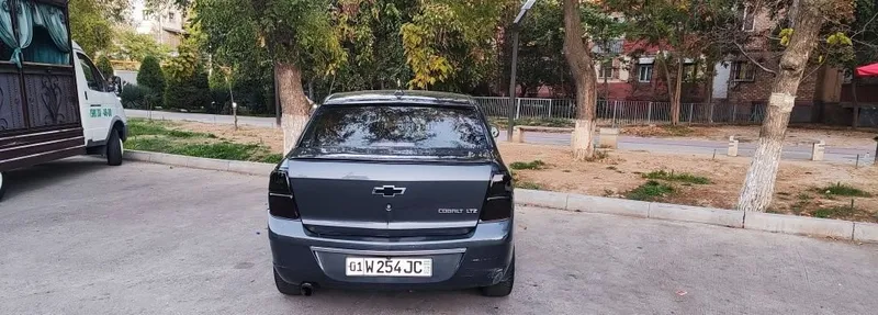 Cobalt avtomobili 6