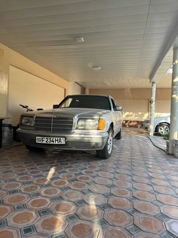 Mersades W126 380sel 1