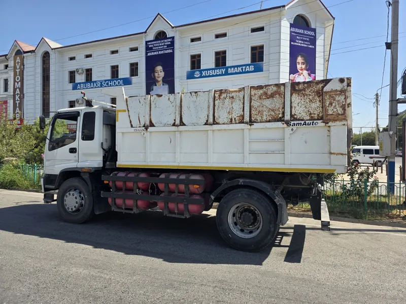 Isuzu FVR 33 GLD sotiladi 5 Isuzu FVR 33 GLD sotiladi 5