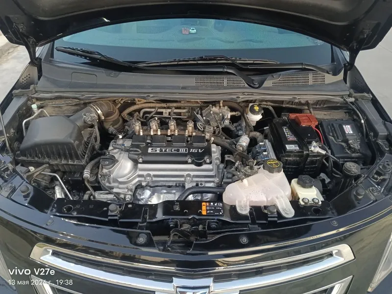 Chevrolet Cobalt — фото 4
