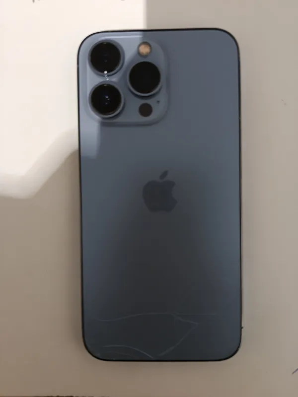 Iphone 13 pro 6/128 4