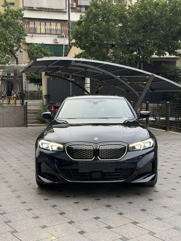Bmw i3 40L Night sport 2025 Рест 2 Bmw i3 40L Night sport 2025 Рест 2
