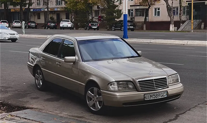 Mercedes Benz w202 c230 ESPRIT 1 Mercedes Benz w202 c230 ESPRIT 1