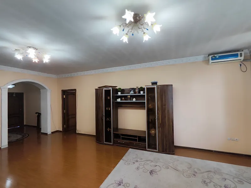 Продается дом на бадамзаре 6 Продается дом на бадамзаре 6