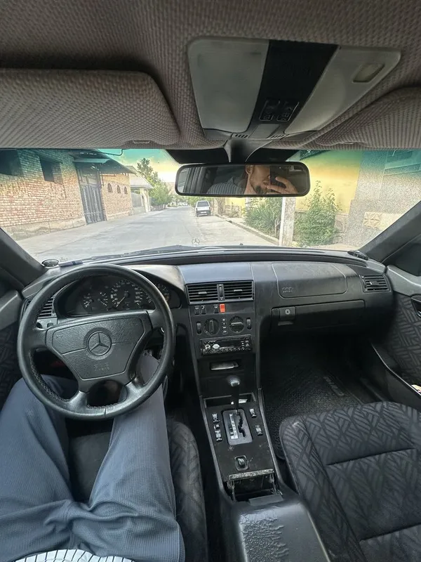 Сотилади Мерс W202 (C 180) 4