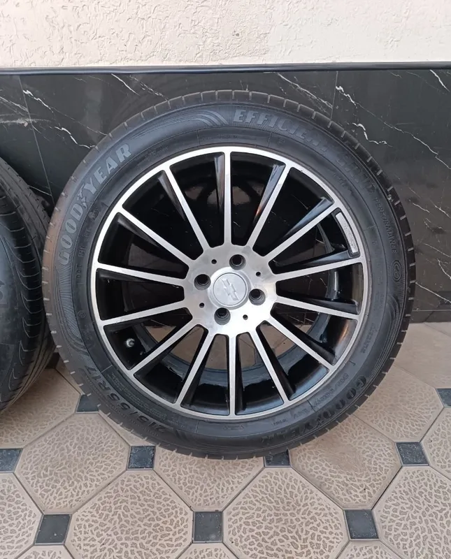 Шины на дисках в стиле Mercedes для Cobalt, 215/55 R17, в хорошем состоянии 6