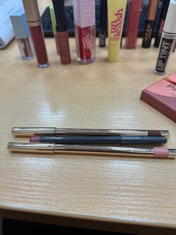 Mac карандаш оригинал косметика - своя