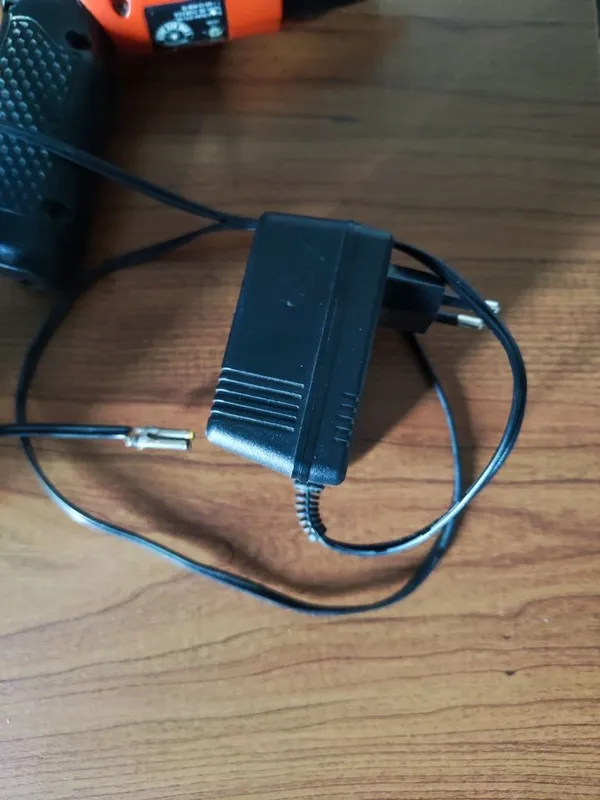 Электроотвертка Black decker бу 3