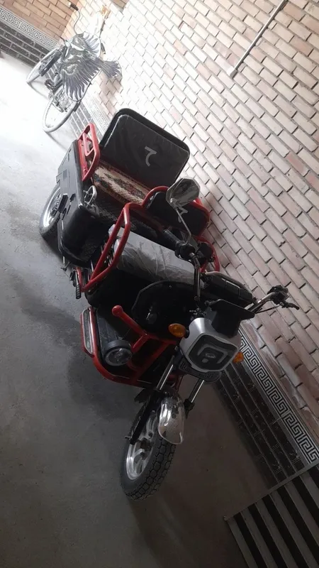 Moto sotiladi elektrda xolati alo — фото 3