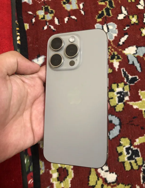Iphone 15 pro 256GB 1