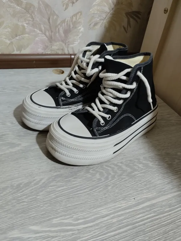 Krossovka, baland converse 1 Krossovka, baland converse 1