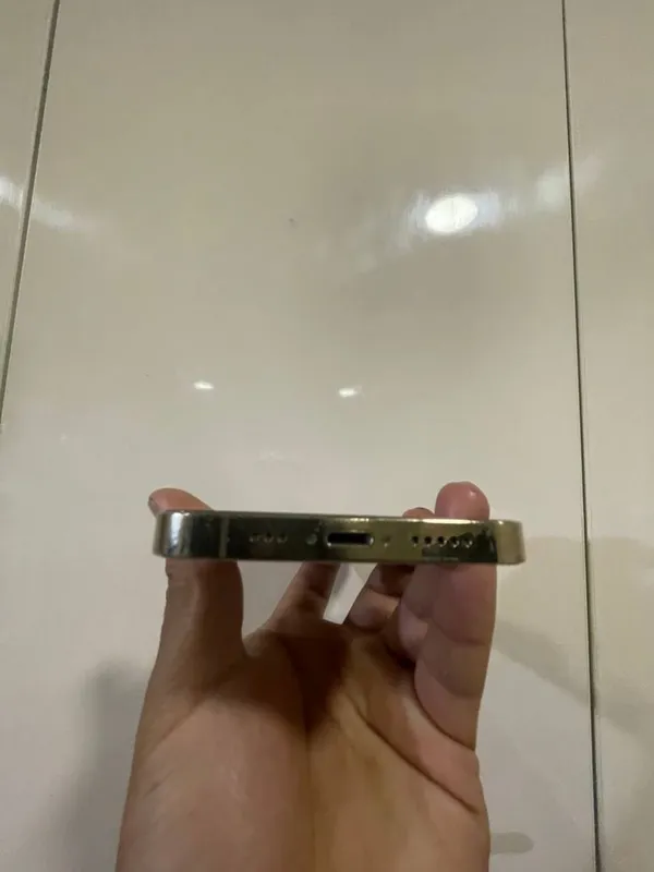 iPhone 13 Pro 256GB Gold sotiladi 3 iPhone 13 Pro 256GB Gold sotiladi 3
