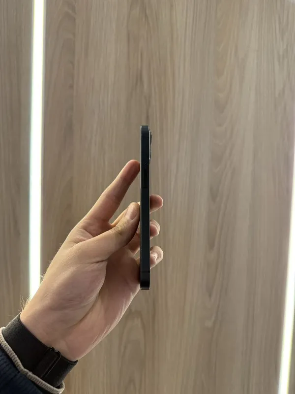 Iphone 13 128GB Black 2 Iphone 13 128GB Black 2