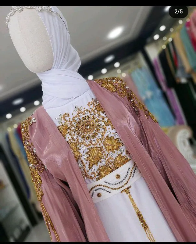 "Muzdalifa"dan olingan abaya 2 marta kiyilgan. — фото 1