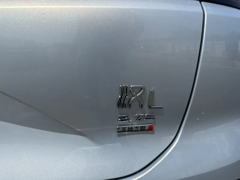 BYD xan L dual motor 2.7 sekund 4 BYD xan L dual motor 2.7 sekund 4