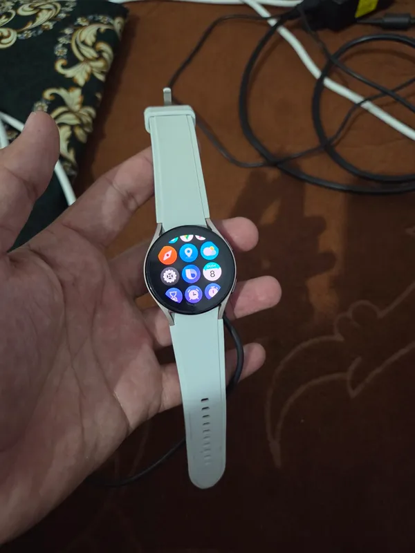 Samsung Galaxy Watch 5 (40 mm) — фото 2