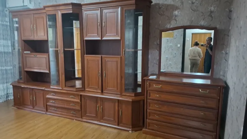 Шкаф, камод сотилади. 1 Шкаф, камод сотилади. 1