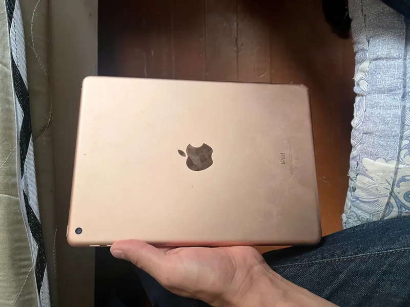 Ipad srochna sotiladi 5 Ipad srochna sotiladi 5