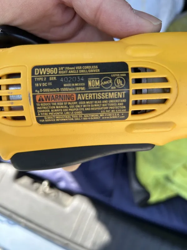 Дрель угловая DeWalt DW960 3 Дрель угловая DeWalt DW960 3