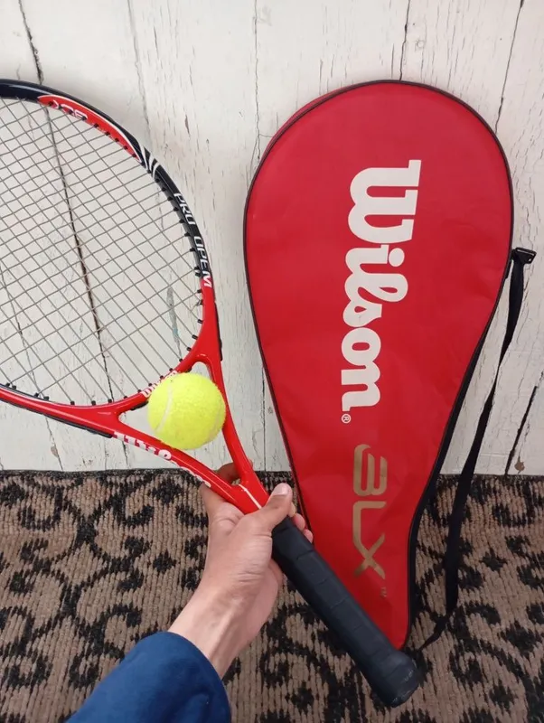 Tennis raketkasi