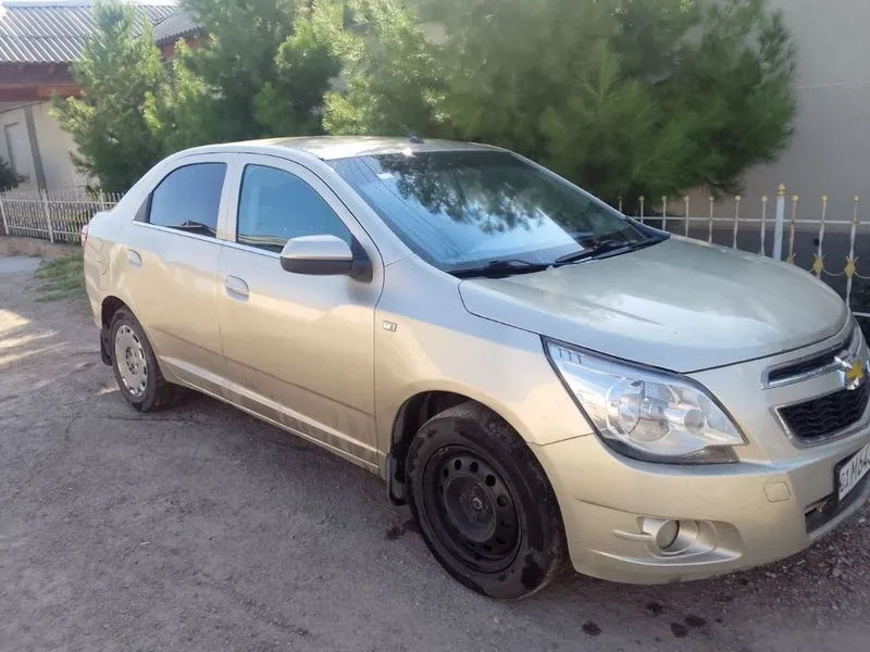 Cobalt 2013 механика, газ есть 3 Cobalt 2013 механика, газ есть 3