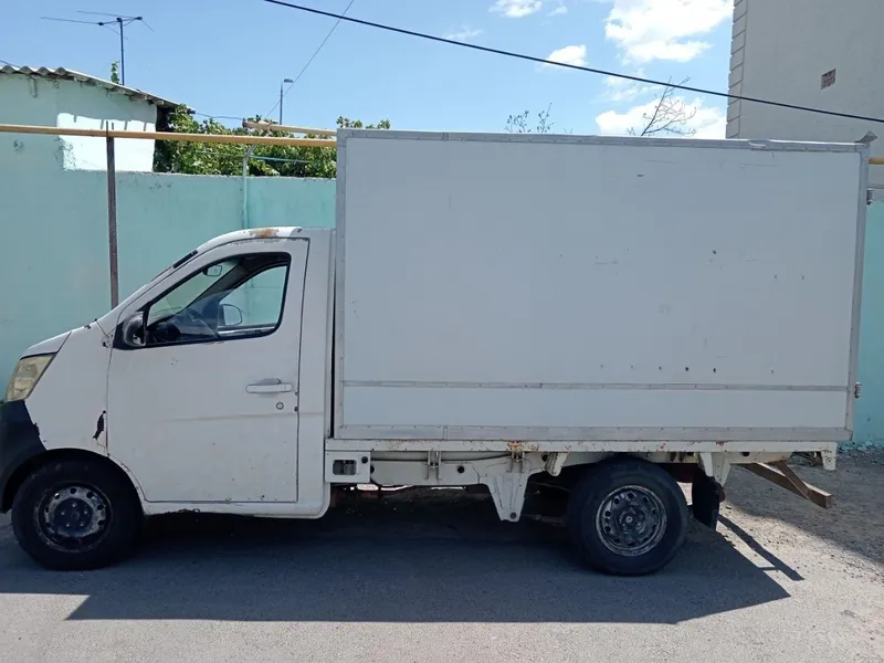 Продам срочно чанган 2014 года выпуска 1