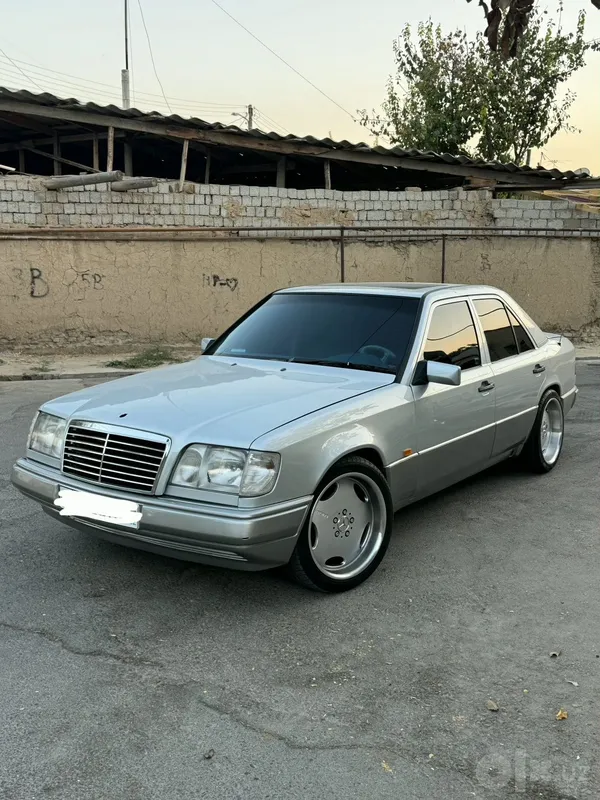 Продается Mercedes-Benz w124 4 Продается Mercedes-Benz w124 4