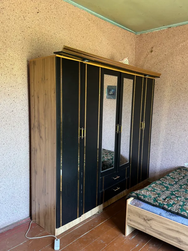 mebel( karovat + shakaf) 2