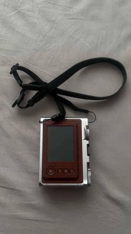 Фотоаппарат instax mini Evo — фото 1