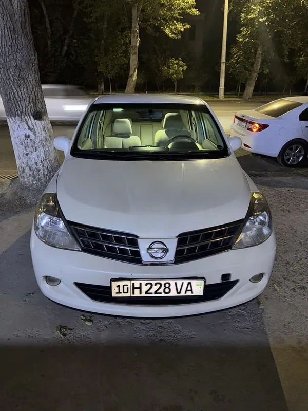 Продаётся Nissan Tiida — 2008 г.в. 1 Продаётся Nissan Tiida — 2008 г.в. 1