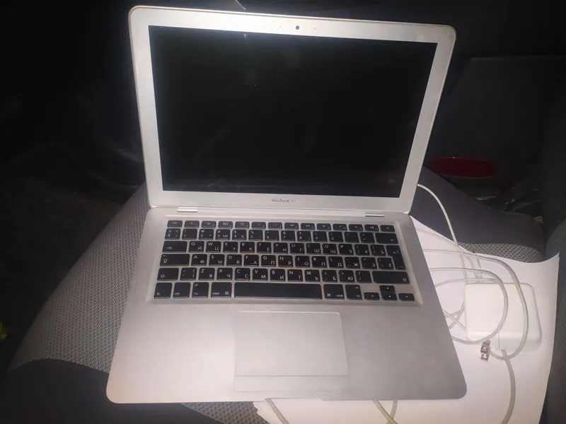 Mac book air 2011 2 Mac book air 2011 2