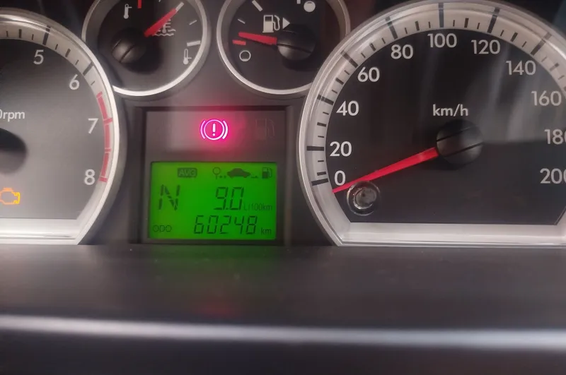 Nexia 3, автомат, пробег 60 000 км 8