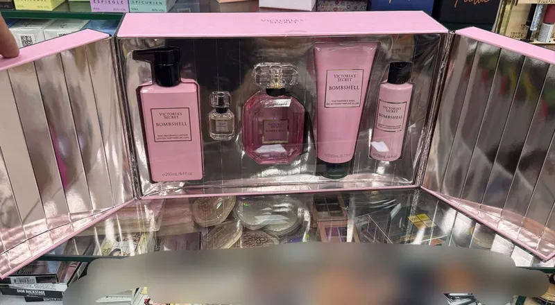 Victoria secret arginal big set 1 Victoria secret arginal big set 1