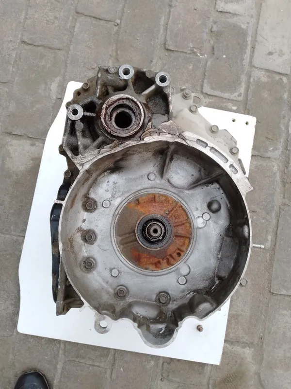 Lada grantani avtomat karopkasi sotiladi zapchast ga — фото 3