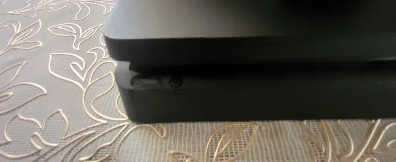 ps4 slim 1tb без игр — фото 2