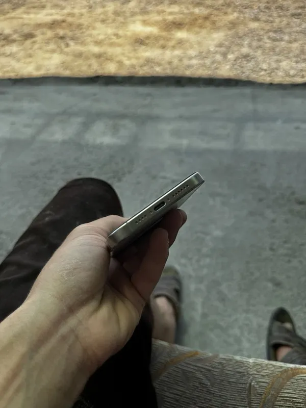 iphone 15 pro max 5