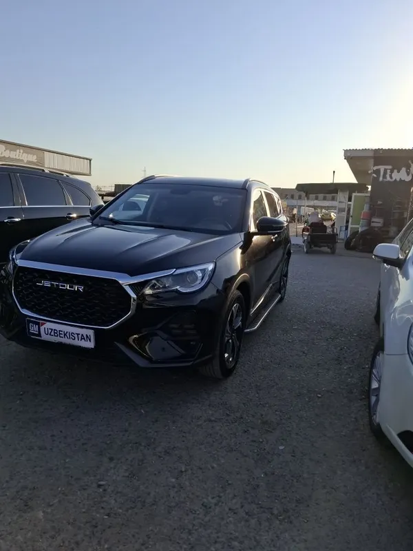 Jetour X70 2025 года 2 Jetour X70 2025 года 2