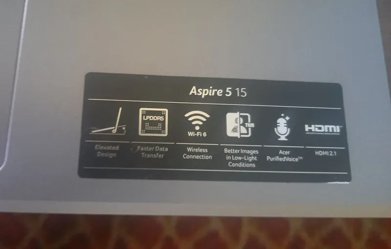 Noutbook sotiladi. Acer aspire 5 4 Noutbook sotiladi. Acer aspire 5 4