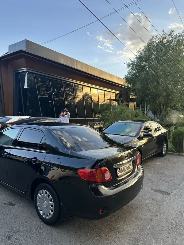 Toyota corolla holati yaxshi 2