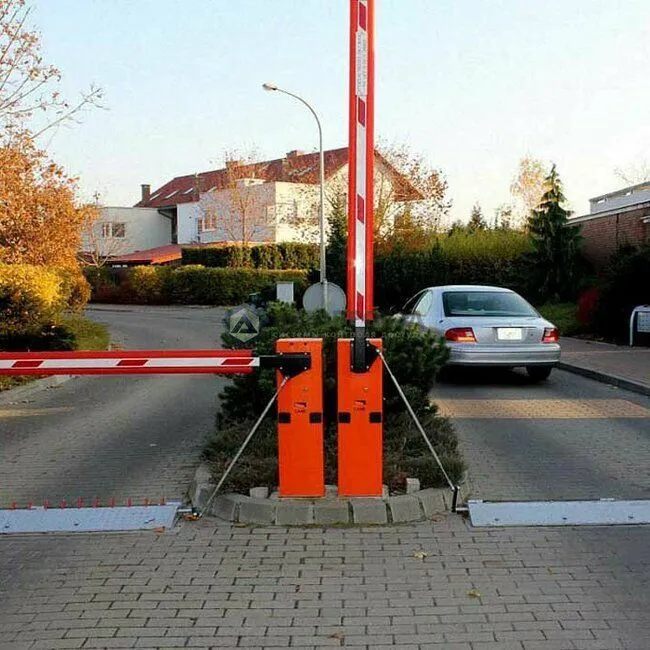 Шлагбаум установка и платная парковка. — фото 1