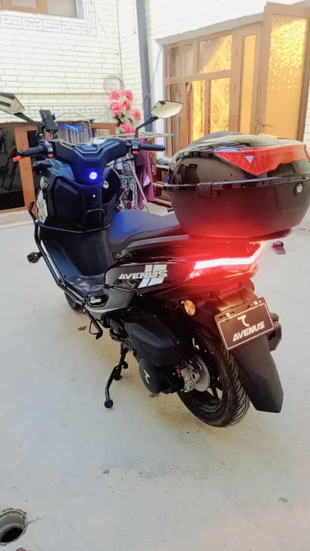 SKUTER avenus moto 2 SKUTER avenus moto 2